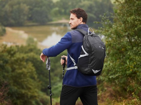 Abbigliamento Sport - Offerte valide da lun 12 febbraio 2024