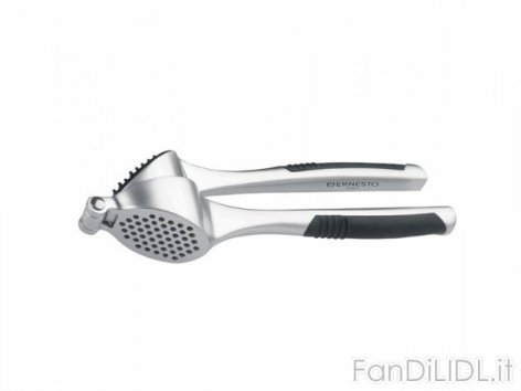 Affetta uovo, schiaccianoci (Cucina)