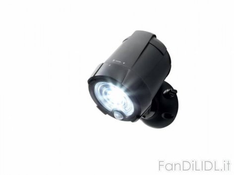 Faro LED ad energia (Giardino)