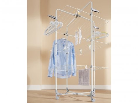 Stendibiancheria a torre