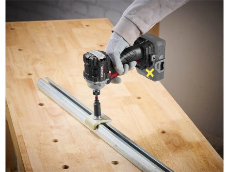 Avvitatore a percussione ricaricabile