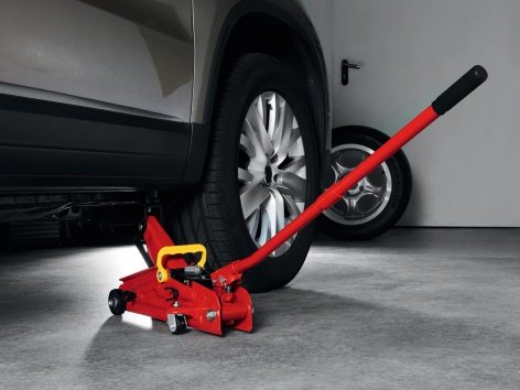 Cric idraulico a carrello