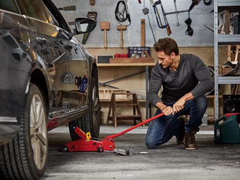 Cric idraulico a carrello