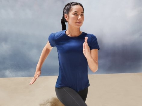 T-shirt sportiva da donna