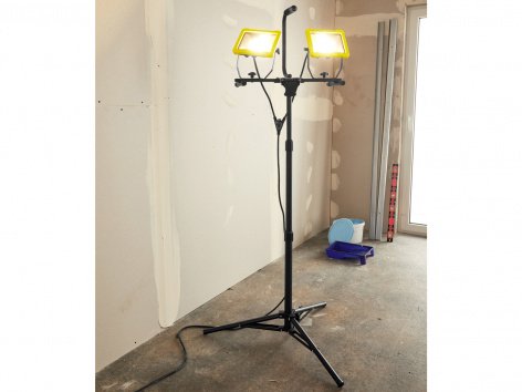 Faro da lavoro a LED 2x30 W