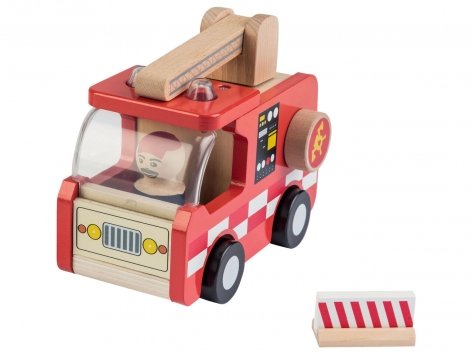 Veicolo in legno con personaggi