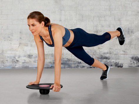 Set fasce elastiche, corda per saltare, maniglie per flessioni o Balance Board