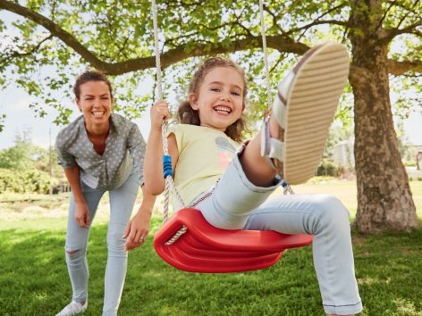 Altalena o fune per arrampicarsi