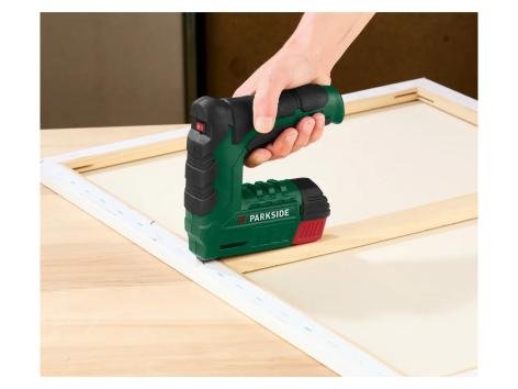 Pistola sparapunti ricaricabile