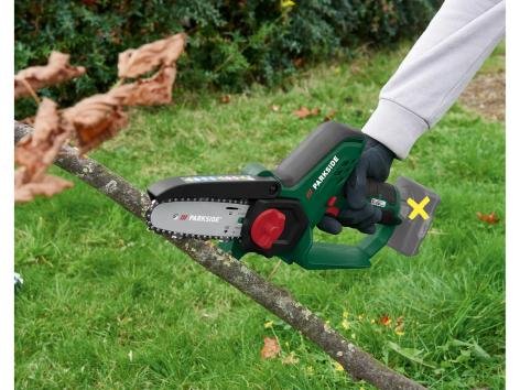 Motosega ricaricabile