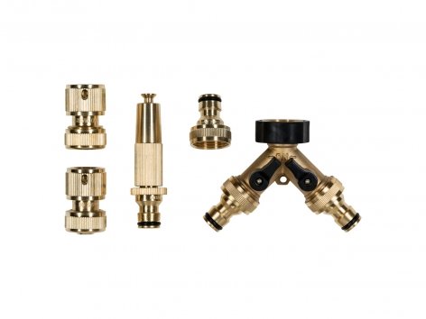 Innesti per l'irrigazione o distributore a due vie