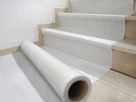 Tessuto non tessuto adesivo