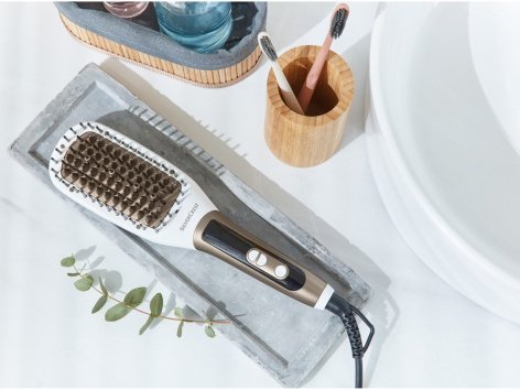 Spazzola lisciante elettrica agli ioni