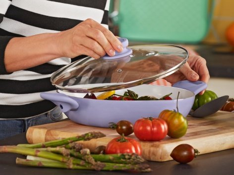 Tegame con coperchio