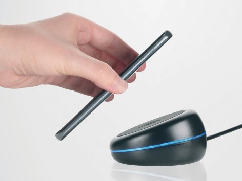 Caricabatterie a induzione