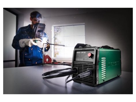 Saldatrice elettrica a filo