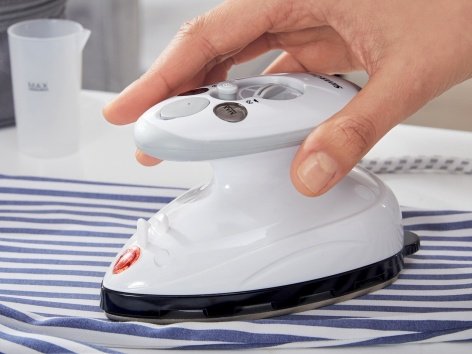 Ferro da stiro a vapore da viaggio