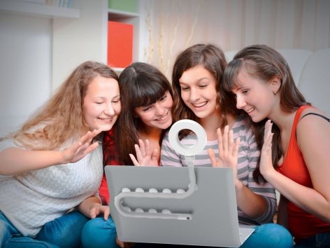 Luce LED con caricatore wireless o luce per videochiamata flessibile