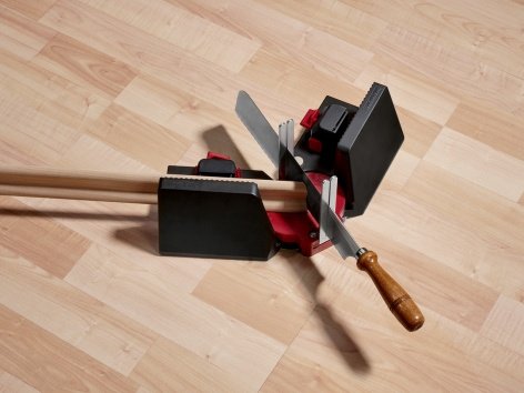 Falsa squadra e sagoma o barra martello