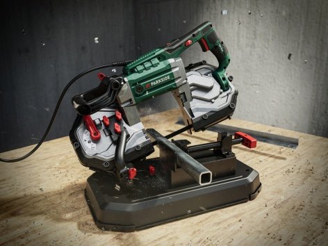 Sega a nastro per metallo