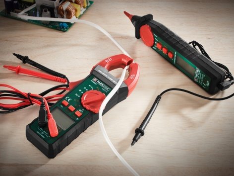 Misuratore a pinza o a penna