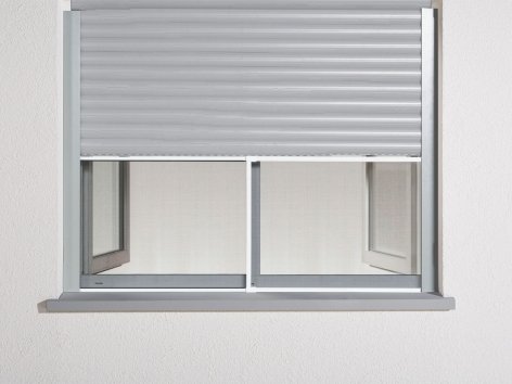 Zanzariera scorrevole per finestra