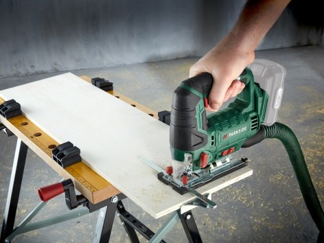 Seghetto a pendolo ricaricabile