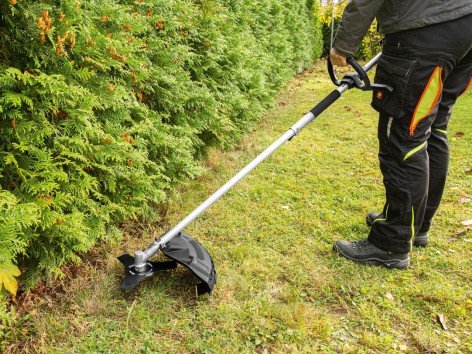 Multiattrezzo 4 in 1 a motore