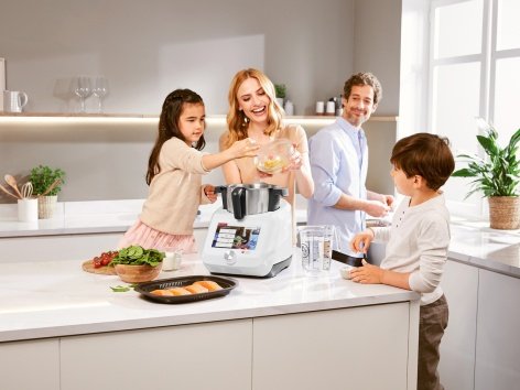 Robot da cucina multifunzione "Monsieur Cuisine Smart"