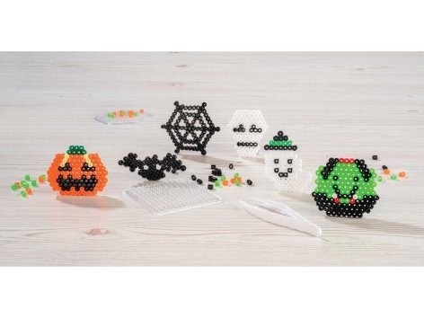 Decorazioni o set bricolage di Halloween