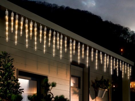 Catena luminosa con ghiaccioli