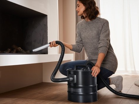 Supporto aspirapolvere per cenere