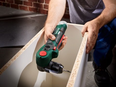 Trapano avvitatore angolare ricaricabile