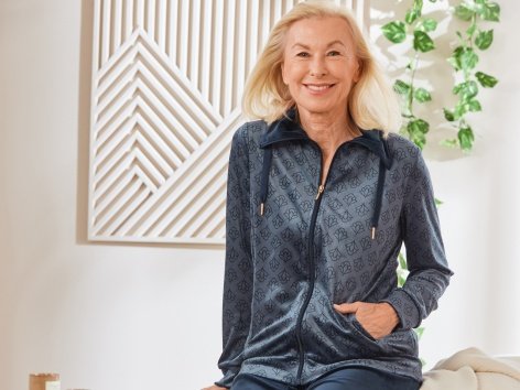 Tuta in ciniglia da donna