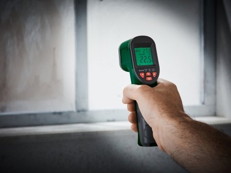 Misuratore di temperatura ad infrarossi