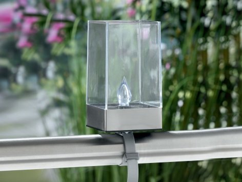 Lampada LED ad energia solare