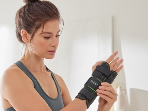 Ortesi per pollice o polso