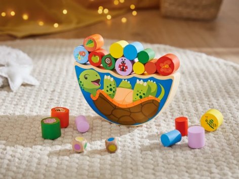 Gioco in legno “Domino, memo, gioco della pesca o di equilibrio”