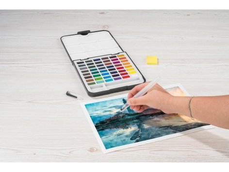 Scatola di acquerelli