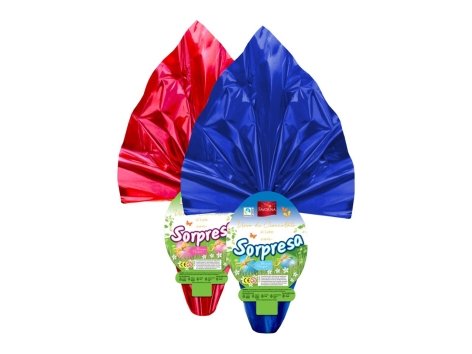 Uovo di cioccolato al latte con sorpresa