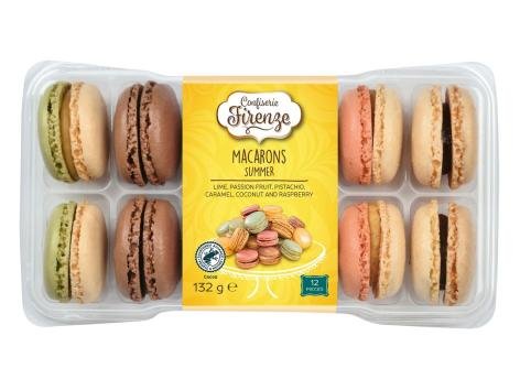 Macarons in diversi gusti