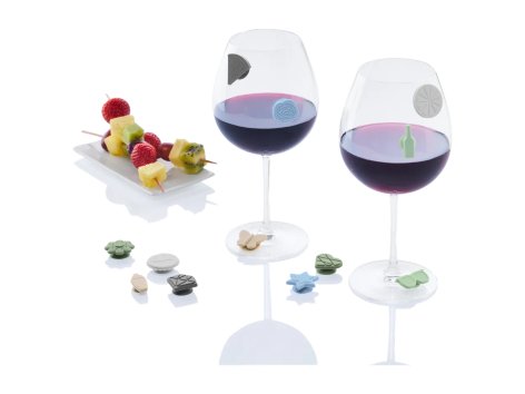 Segnabicchieri, cannucce o tappi riutilizzabili