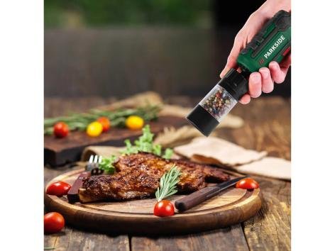 Set avvitatore ricaricabile con accessori per BBQ