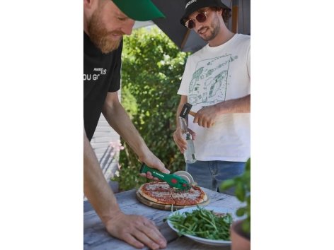 Apribottiglie o tagliapizza