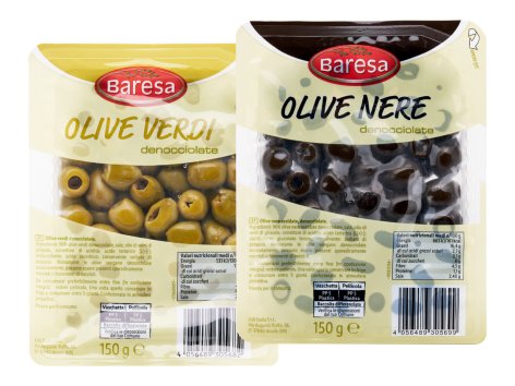 Olive verdi o nere denocciolate
