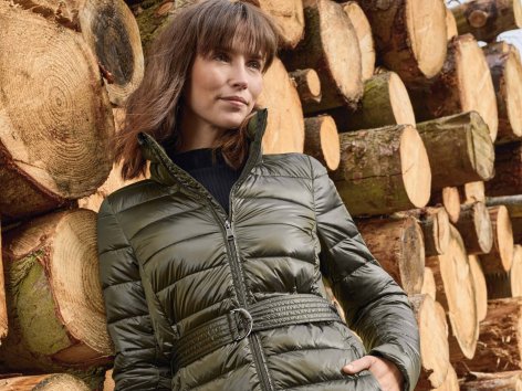 Abbigliamento - Offerte valide da gio 15 febbraio 2024