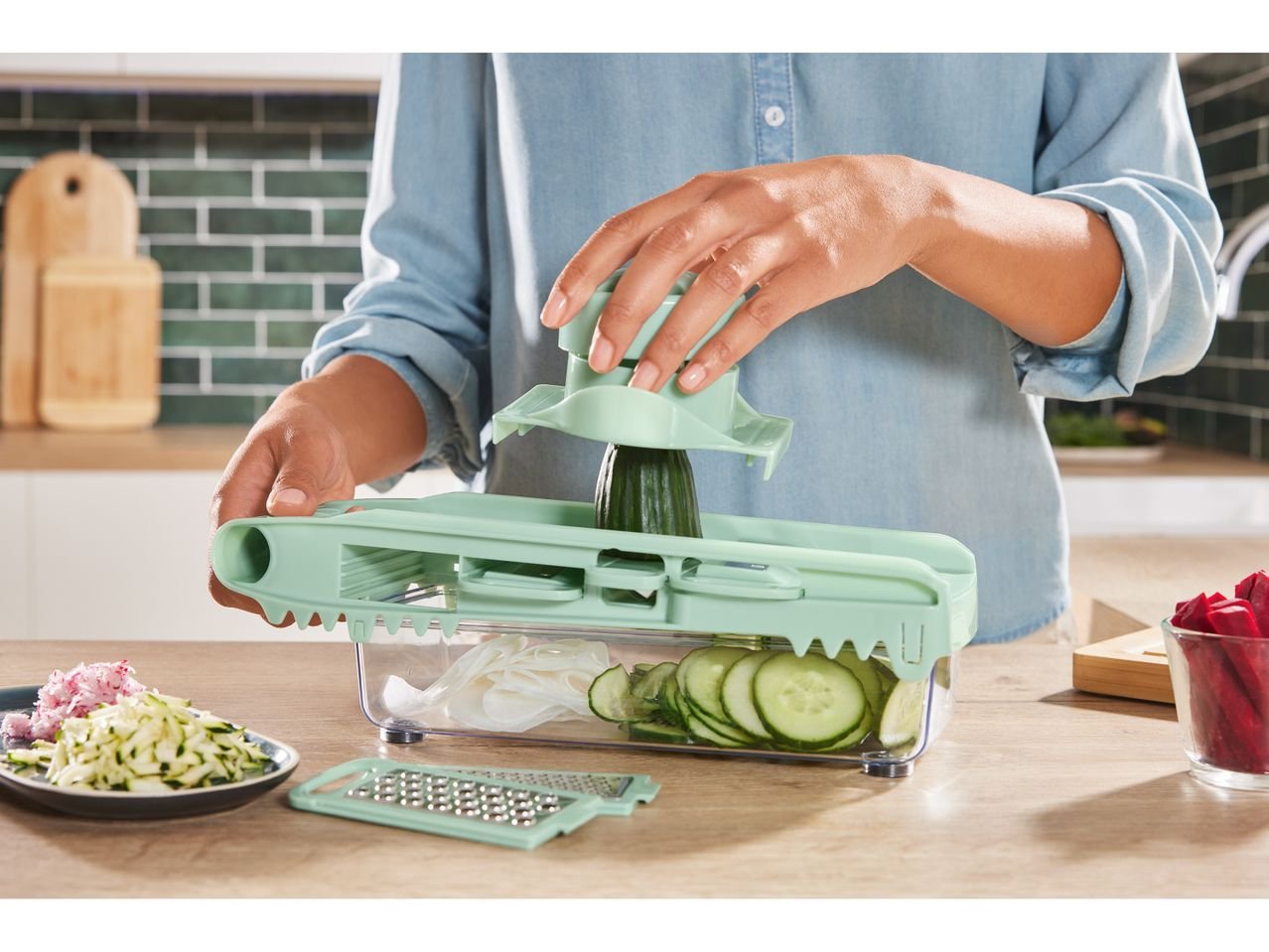 Grattugia multifunzione o set grattugie