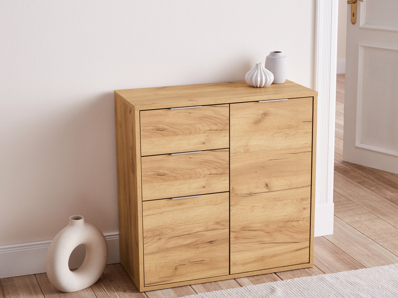 Mobiletto con 2 ante e 2 cassetti