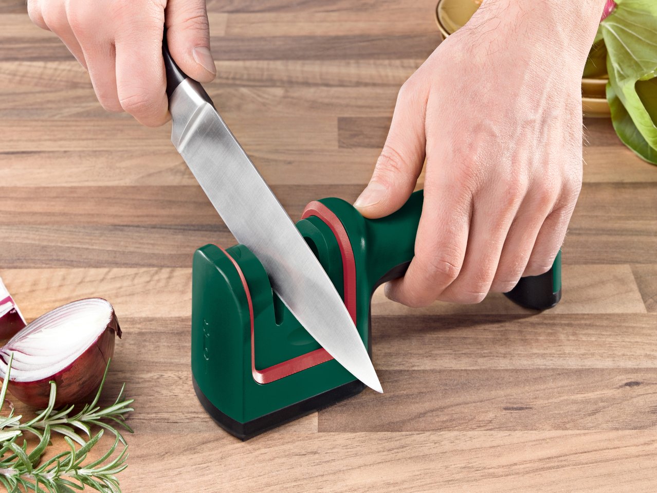 Affilatore per coltelli e asce