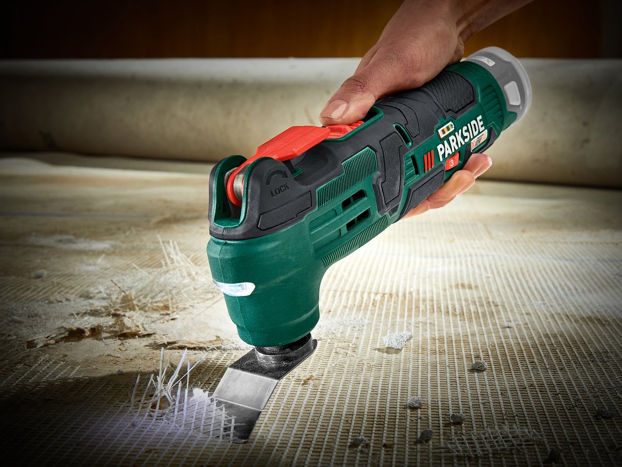 Elettroutensile multiuso ricaricabile